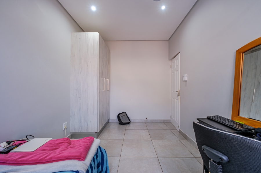 4 Bedroom Property for Sale in Red Hill KwaZulu-Natal