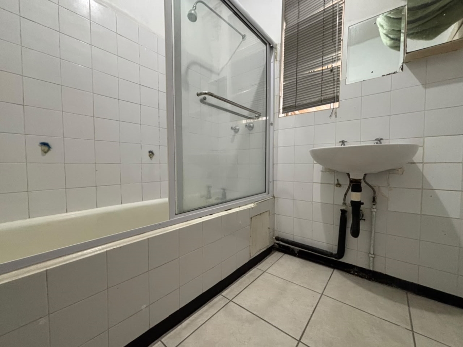 To Let 2 Bedroom Property for Rent in Overport KwaZulu-Natal