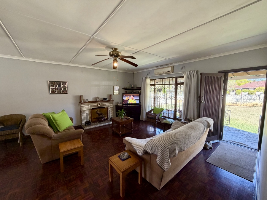 4 Bedroom Property for Sale in Scottsville KwaZulu-Natal