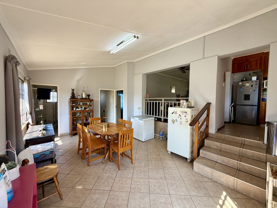 4 Bedroom Property for Sale in Scottsville KwaZulu-Natal