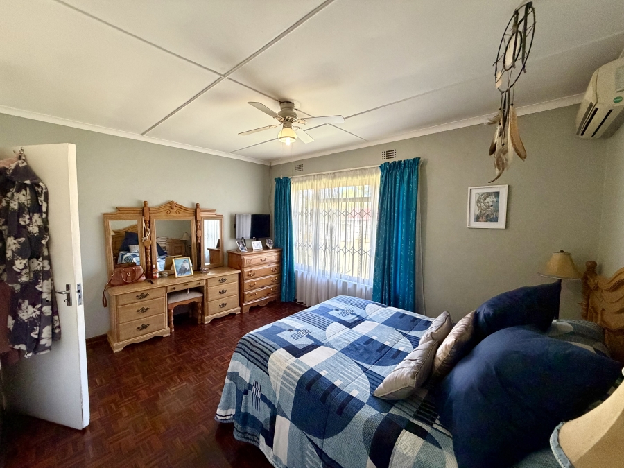 4 Bedroom Property for Sale in Scottsville KwaZulu-Natal