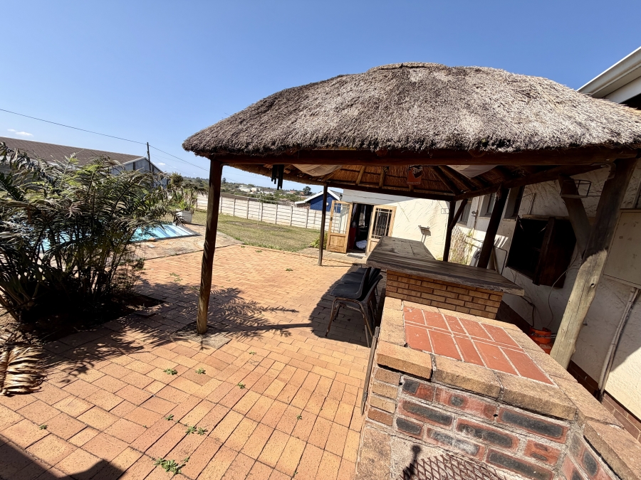 4 Bedroom Property for Sale in Scottsville KwaZulu-Natal