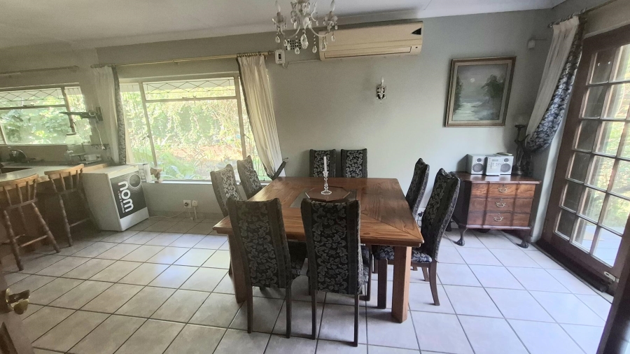 4 Bedroom Property for Sale in Hayfields KwaZulu-Natal
