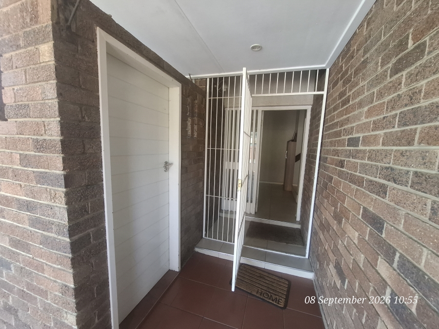 3 Bedroom Property for Sale in Huttenheights KwaZulu-Natal