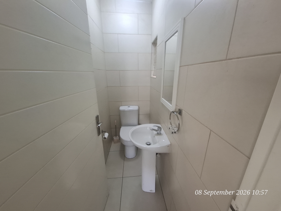 3 Bedroom Property for Sale in Huttenheights KwaZulu-Natal