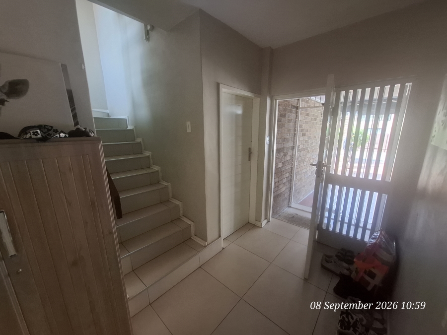 3 Bedroom Property for Sale in Huttenheights KwaZulu-Natal