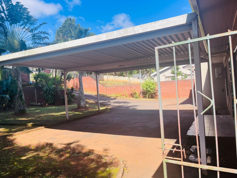 5 Bedroom Property for Sale in Panorama KwaZulu-Natal
