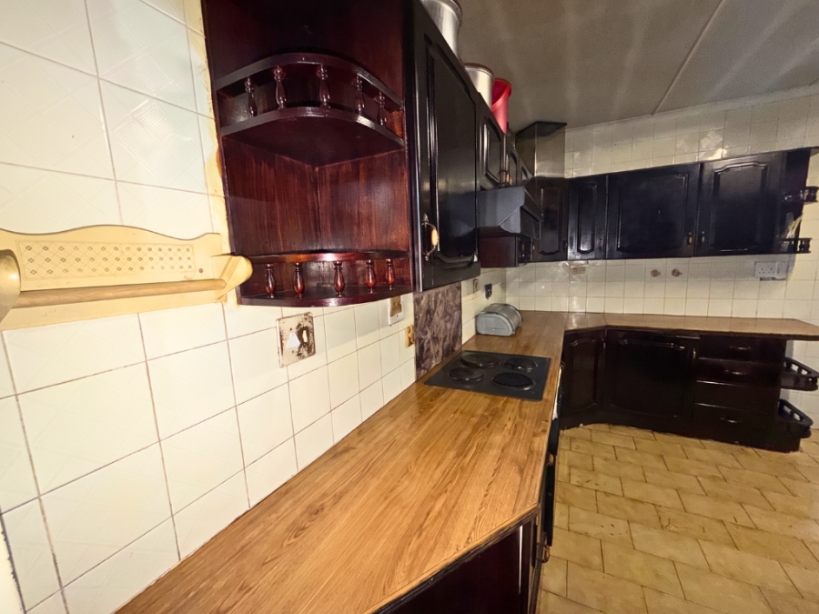 5 Bedroom Property for Sale in Raisethorpe KwaZulu-Natal