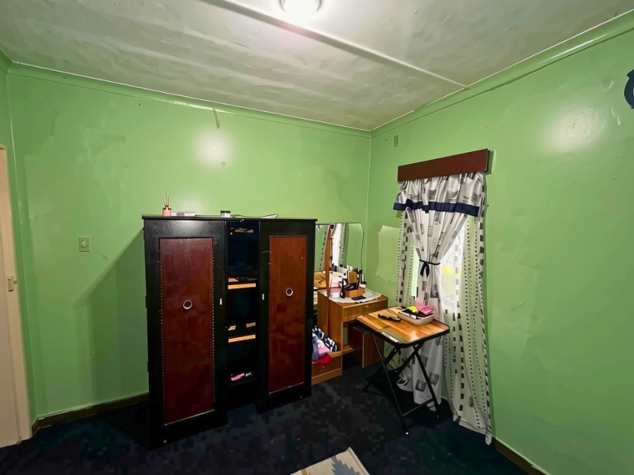 5 Bedroom Property for Sale in Raisethorpe KwaZulu-Natal