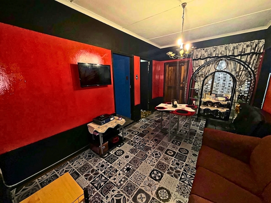 5 Bedroom Property for Sale in Raisethorpe KwaZulu-Natal