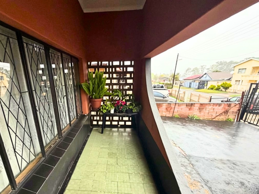 5 Bedroom Property for Sale in Raisethorpe KwaZulu-Natal