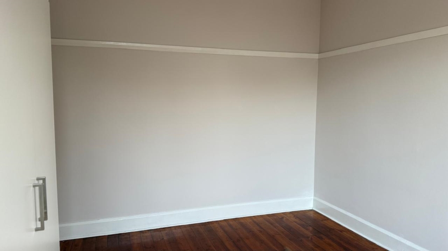 2 Bedroom Property for Sale in Glenwood KwaZulu-Natal