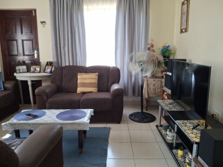 2 Bedroom Property for Sale in High Ridge KwaZulu-Natal