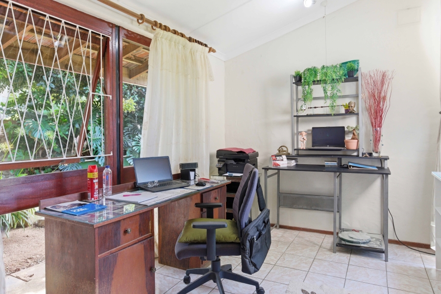 3 Bedroom Property for Sale in Amanzimtoti KwaZulu-Natal