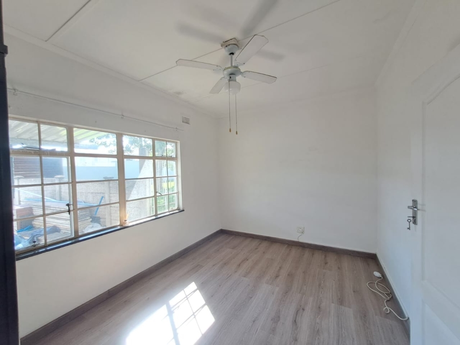 To Let 3 Bedroom Property for Rent in Bluff KwaZulu-Natal