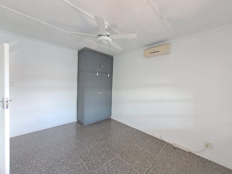 To Let 3 Bedroom Property for Rent in Bluff KwaZulu-Natal