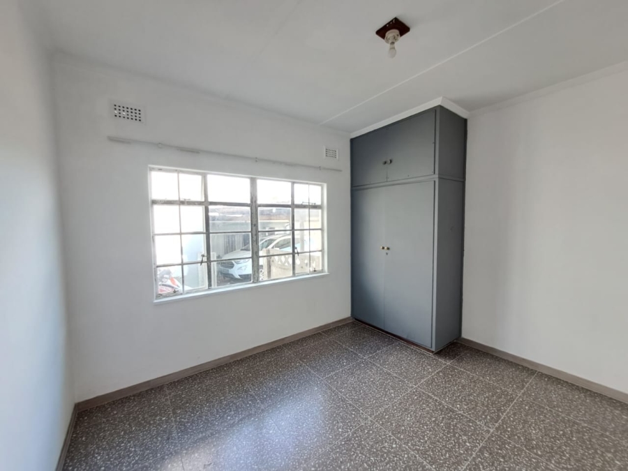 To Let 3 Bedroom Property for Rent in Bluff KwaZulu-Natal