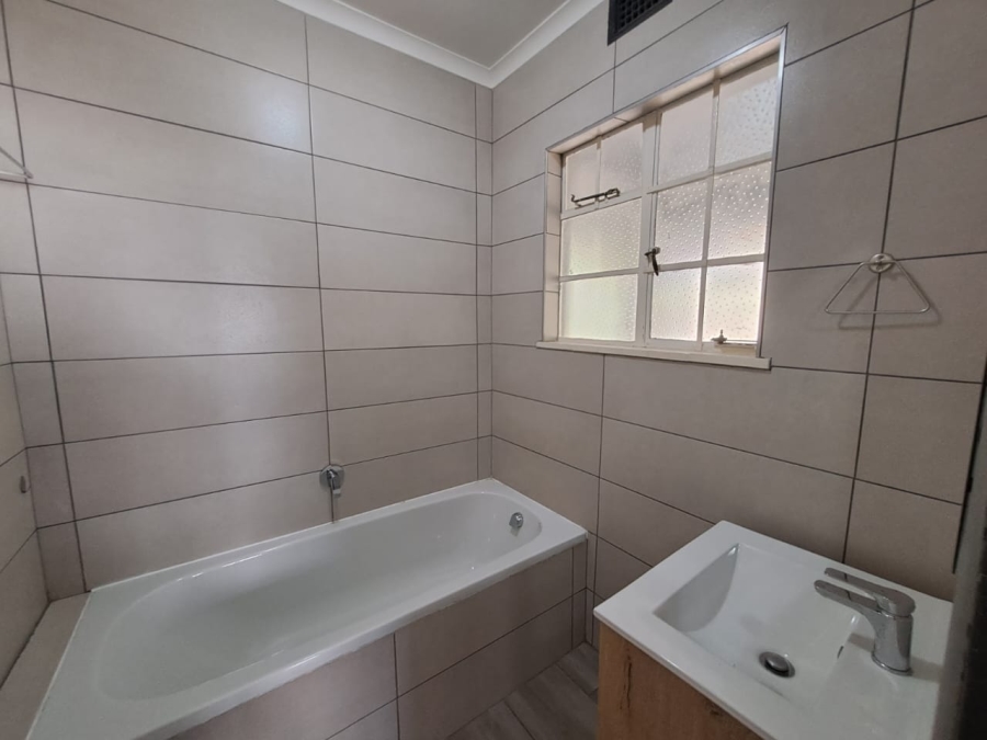 To Let 3 Bedroom Property for Rent in Bluff KwaZulu-Natal