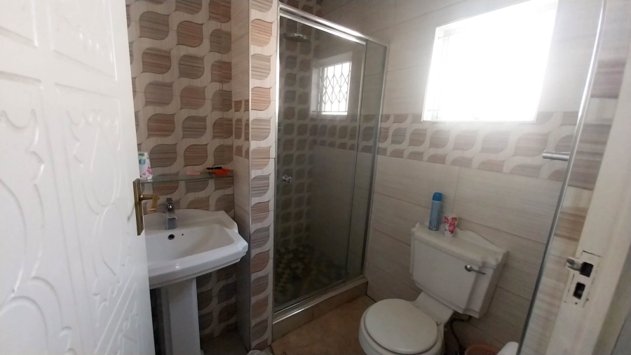 4 Bedroom Property for Sale in Woodview KwaZulu-Natal