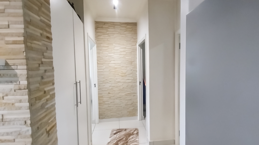 To Let 2 Bedroom Property for Rent in Umhlanga Ridge KwaZulu-Natal