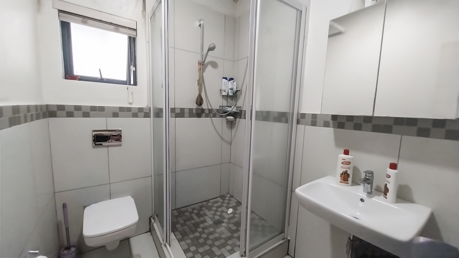 To Let 2 Bedroom Property for Rent in Umhlanga Ridge KwaZulu-Natal