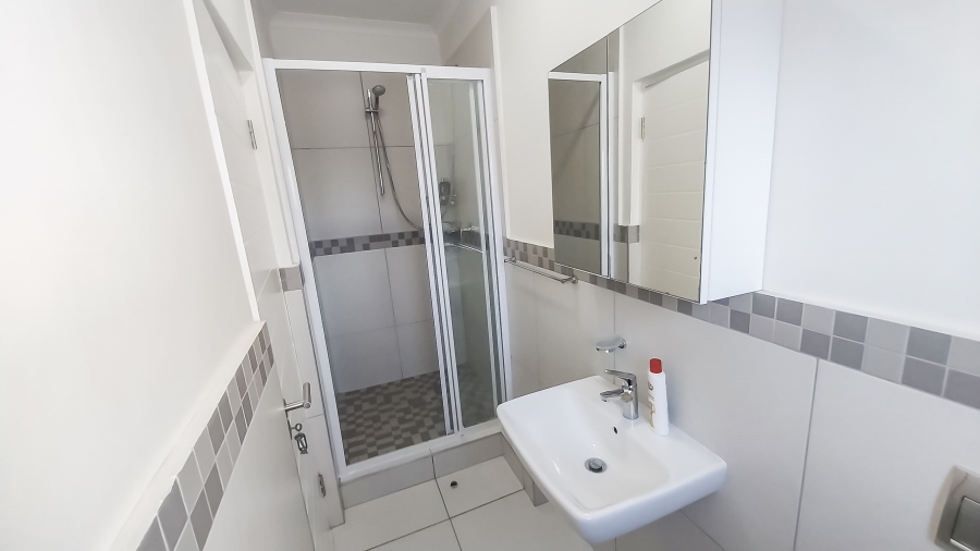 To Let 2 Bedroom Property for Rent in Umhlanga Ridge KwaZulu-Natal