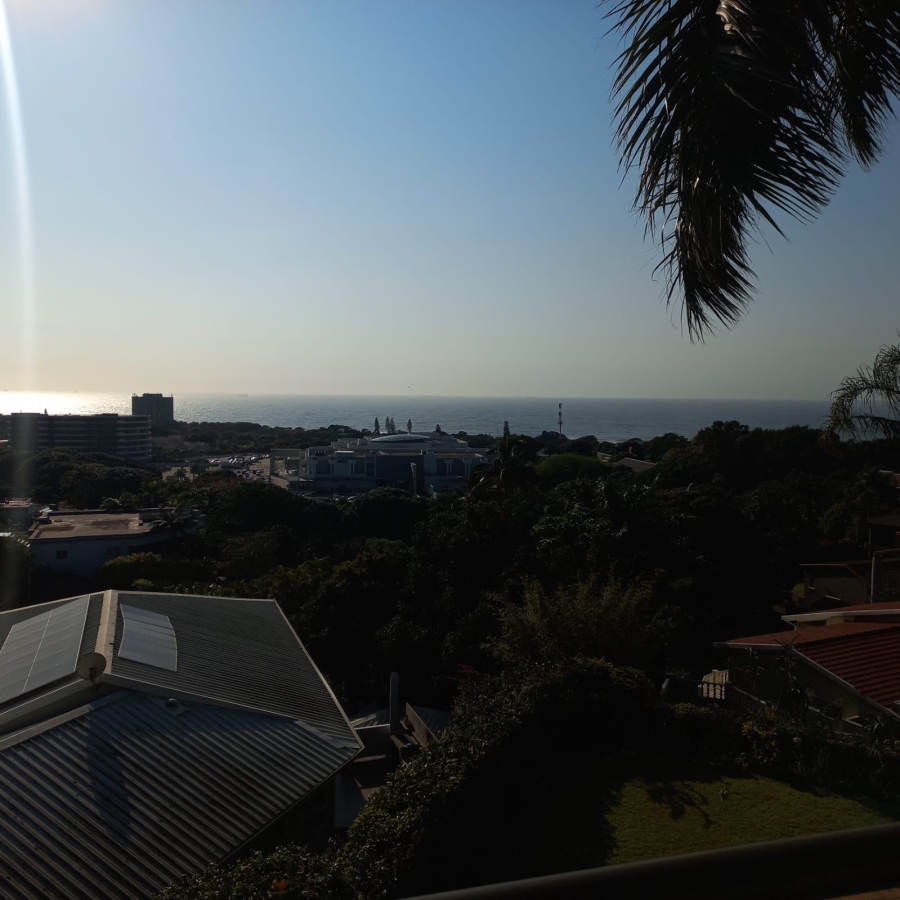To Let 5 Bedroom Property for Rent in La Lucia KwaZulu-Natal