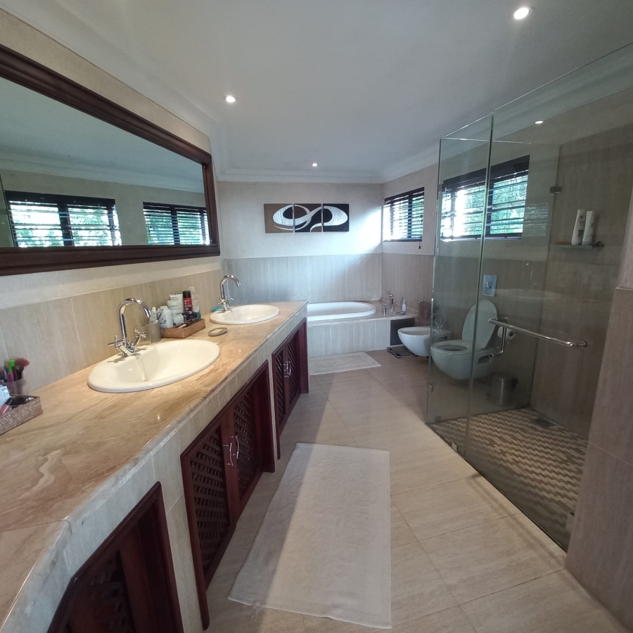To Let 5 Bedroom Property for Rent in La Lucia KwaZulu-Natal