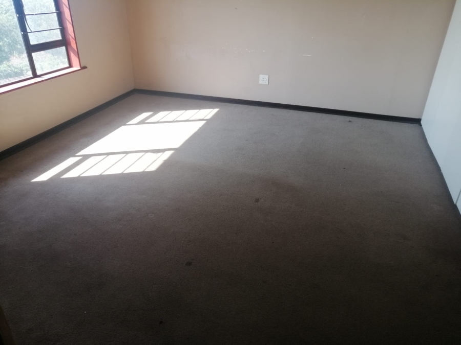 To Let 3 Bedroom Property for Rent in Yellowwood Park KwaZulu-Natal