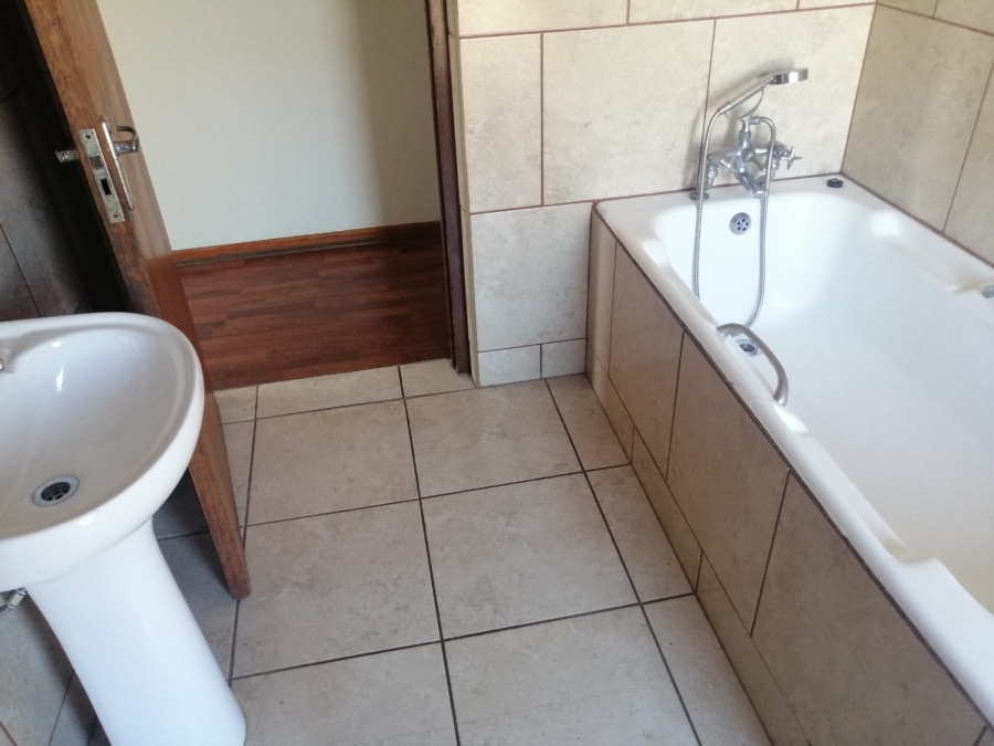 To Let 3 Bedroom Property for Rent in Yellowwood Park KwaZulu-Natal
