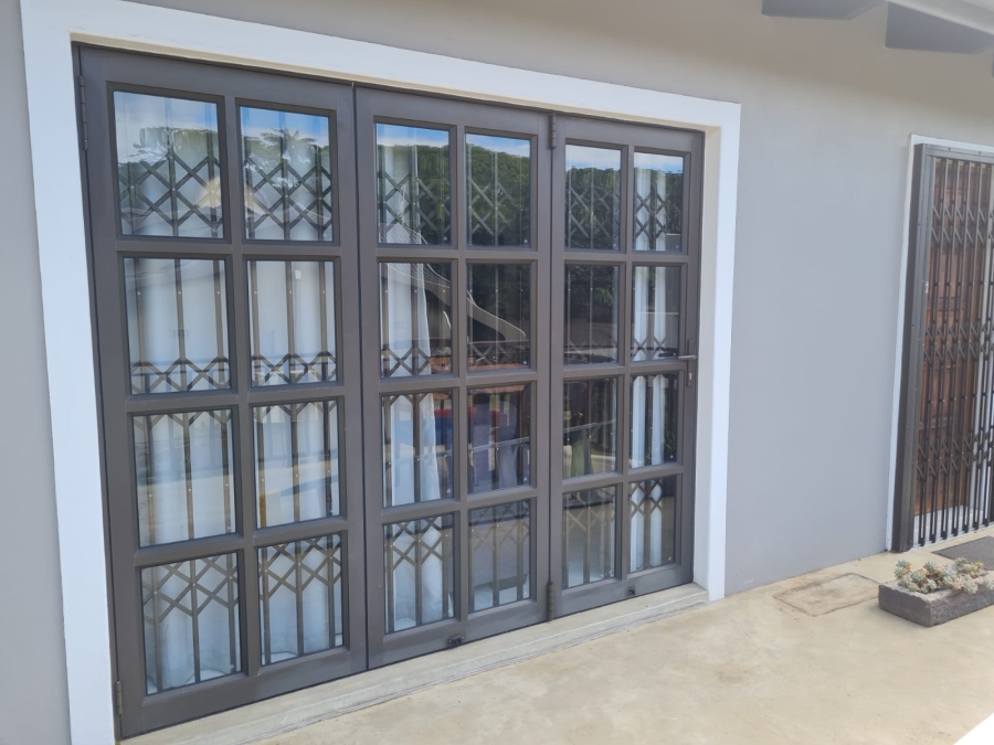 To Let 1 Bedroom Property for Rent in Salt Rock KwaZulu-Natal