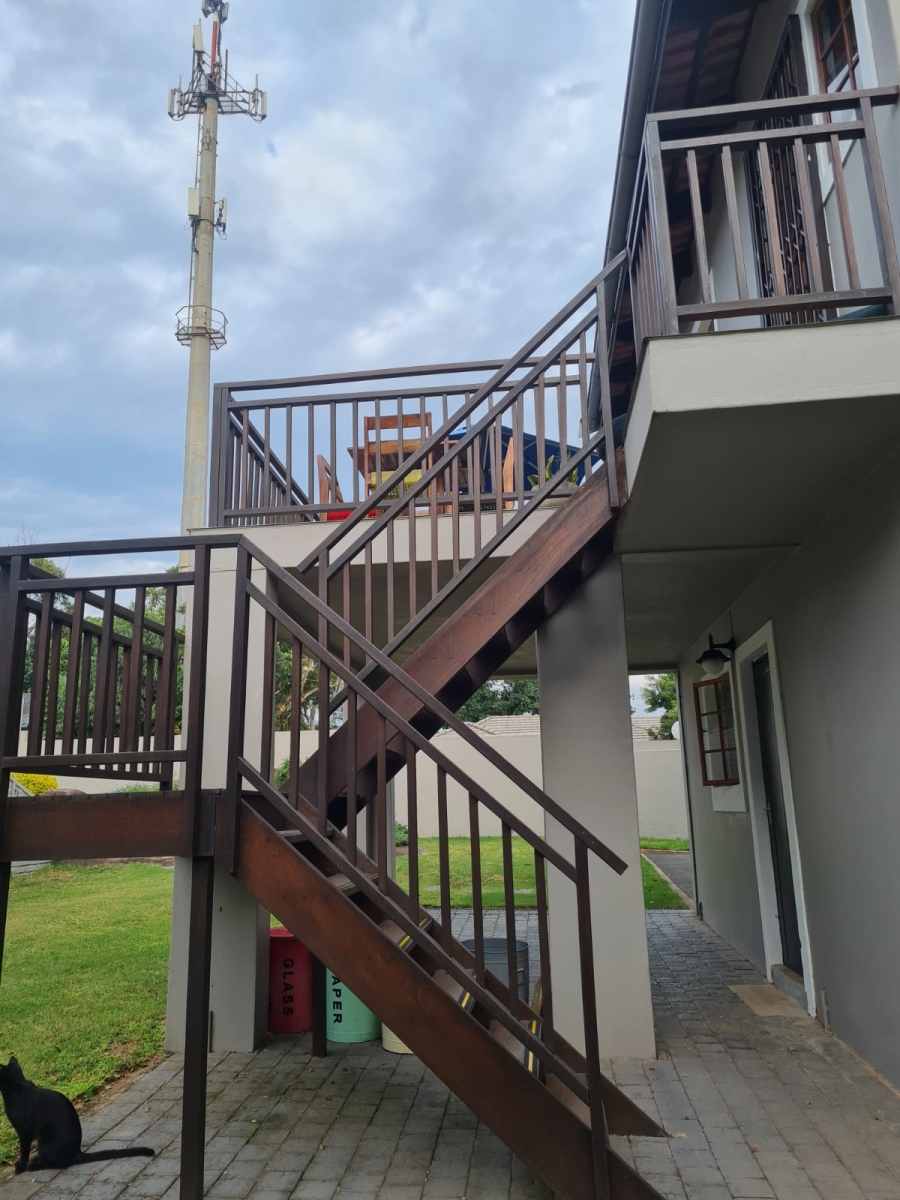 To Let 1 Bedroom Property for Rent in Salt Rock KwaZulu-Natal