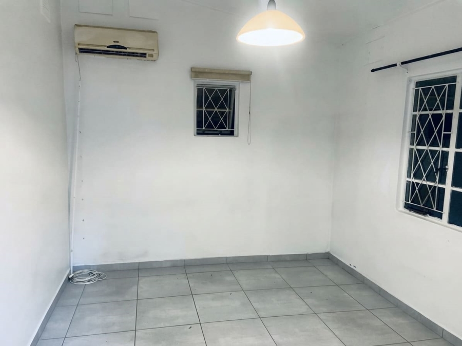 To Let 1 Bedroom Property for Rent in Pinetown KwaZulu-Natal