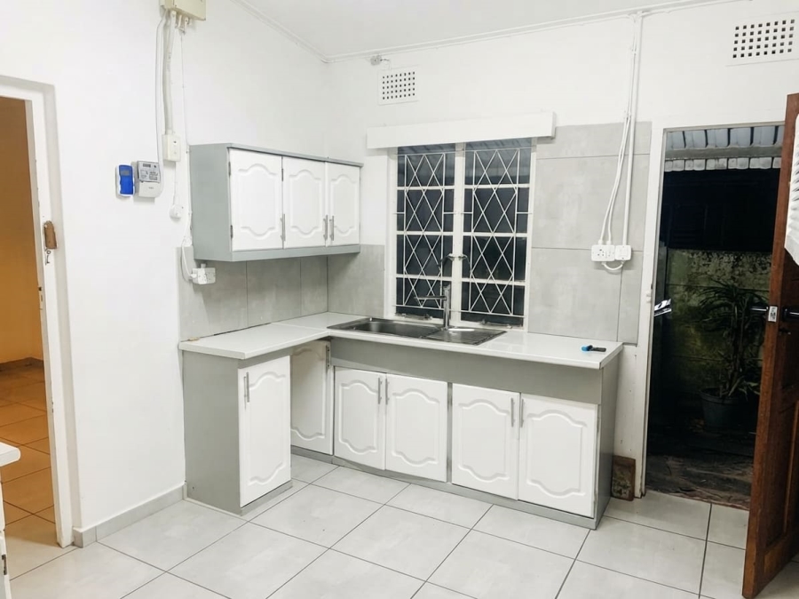 To Let 1 Bedroom Property for Rent in Pinetown KwaZulu-Natal