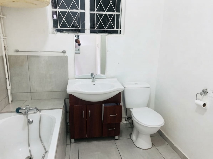 To Let 1 Bedroom Property for Rent in Pinetown KwaZulu-Natal