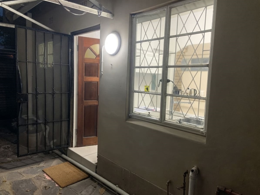 To Let 1 Bedroom Property for Rent in Pinetown KwaZulu-Natal