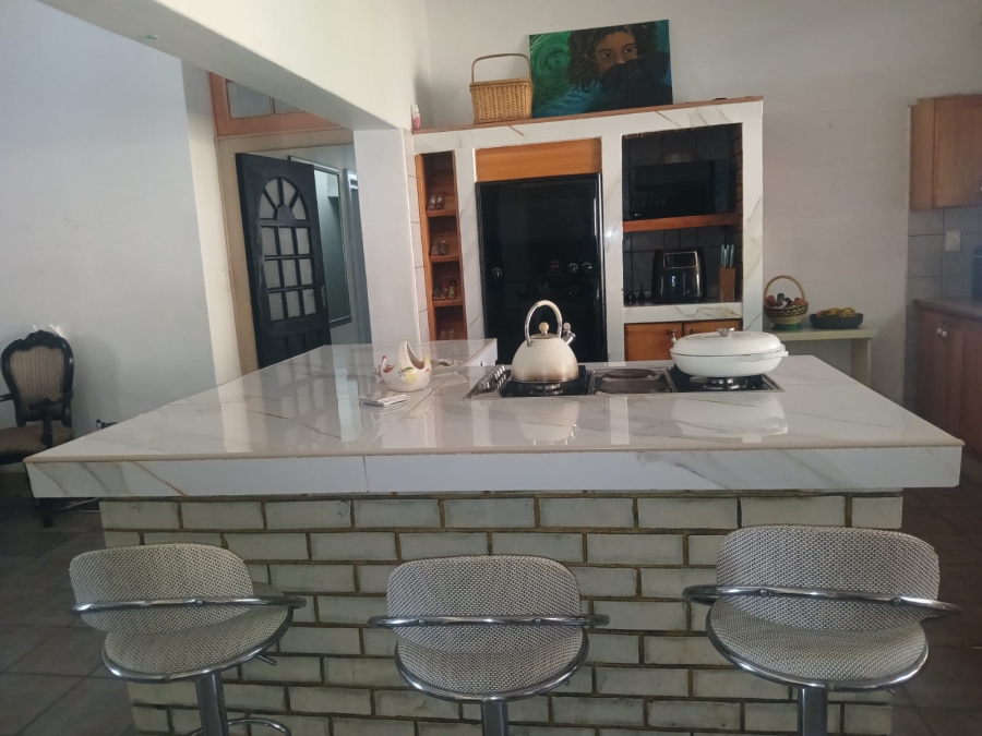 To Let 4 Bedroom Property for Rent in Mtunzini KwaZulu-Natal