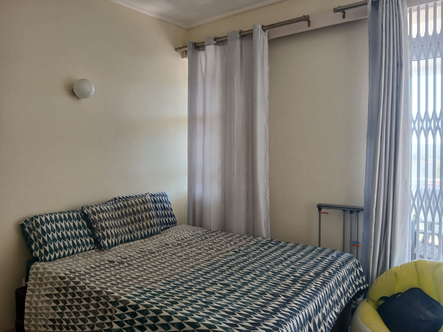 2 Bedroom Property for Sale in Uvongo KwaZulu-Natal
