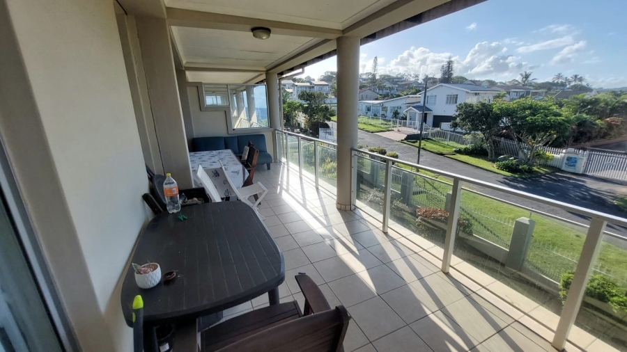 2 Bedroom Property for Sale in Uvongo KwaZulu-Natal