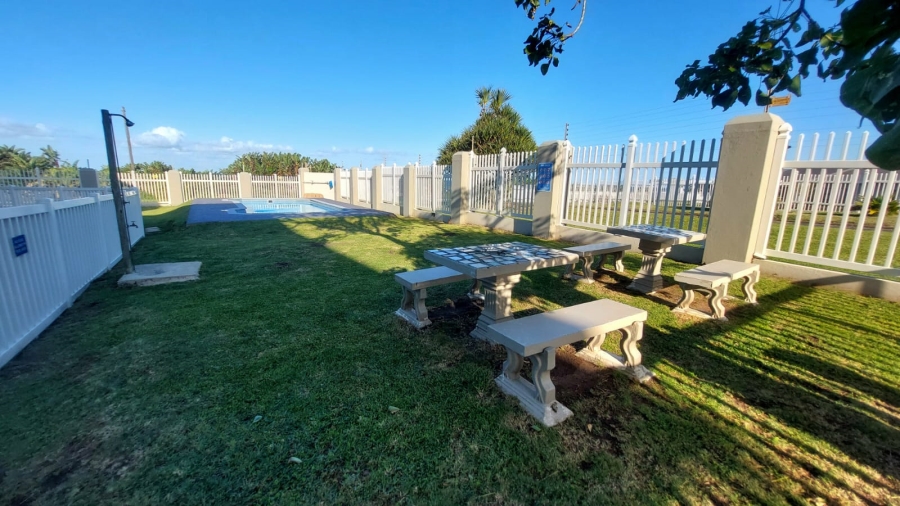 2 Bedroom Property for Sale in Uvongo KwaZulu-Natal