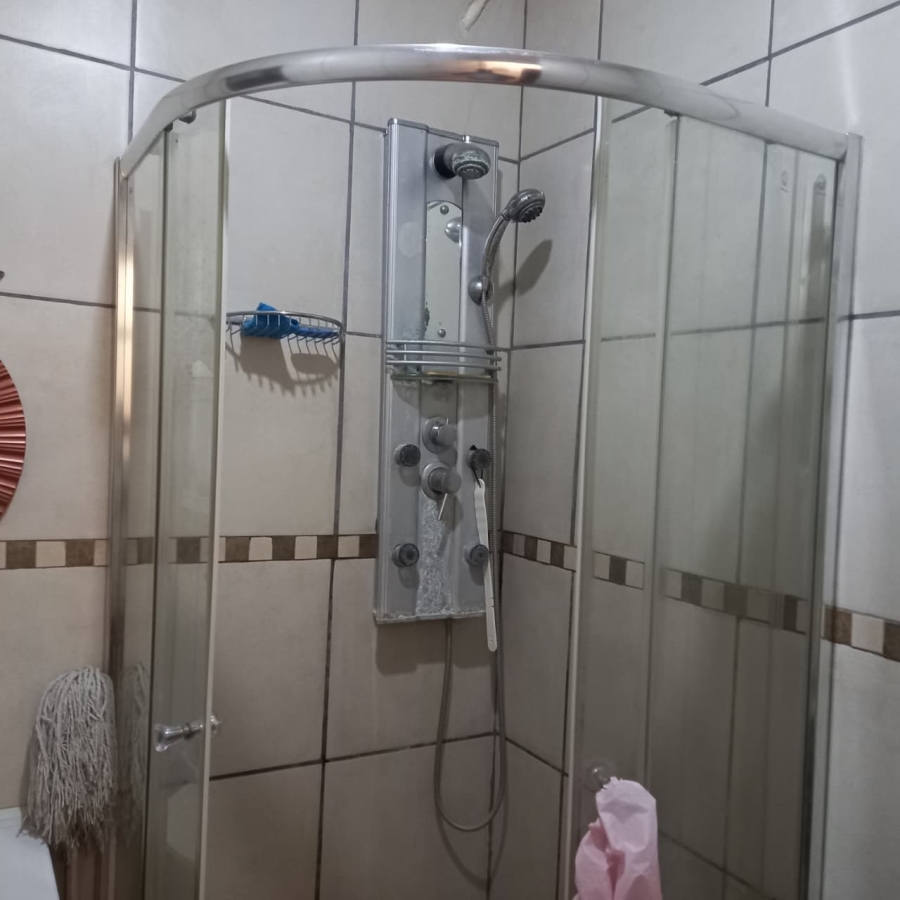 2 Bedroom Property for Sale in Fairview KwaZulu-Natal