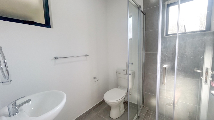To Let 1 Bedroom Property for Rent in Salt Rock KwaZulu-Natal