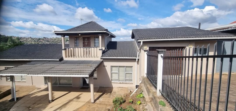 3 Bedroom Property for Sale in Newholme KwaZulu-Natal