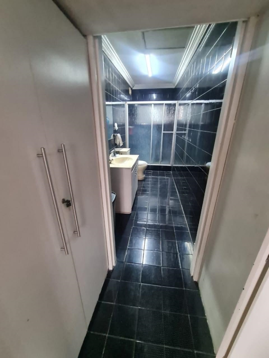 3 Bedroom Property for Sale in Newholme KwaZulu-Natal
