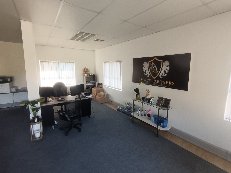 To Let Commercial Property for Rent in Mount Edgecombe KwaZulu-Natal