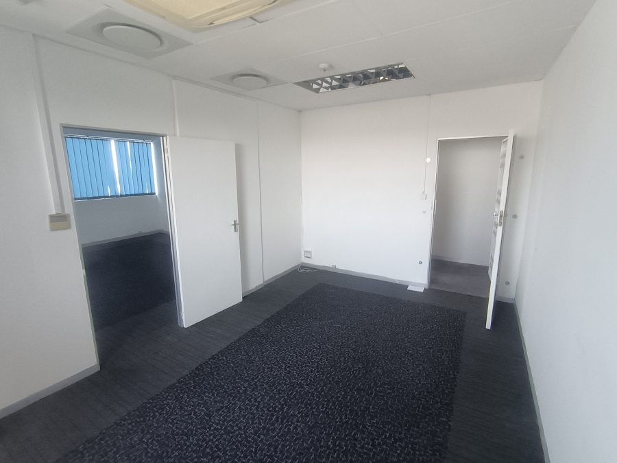 To Let Commercial Property for Rent in Umhlanga Ridge KwaZulu-Natal