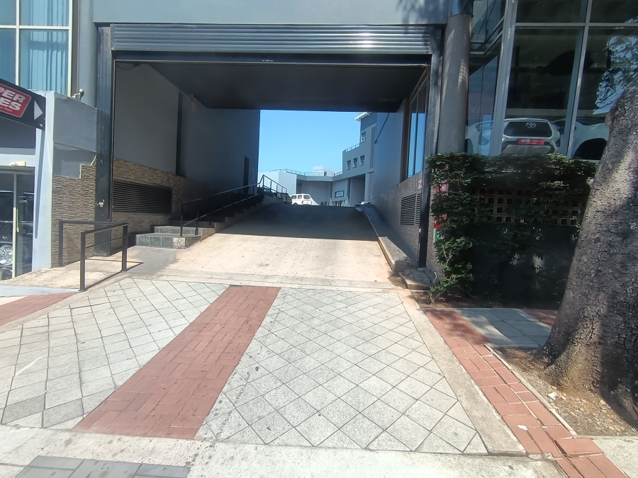 To Let Commercial Property for Rent in Umhlanga Ridge KwaZulu-Natal