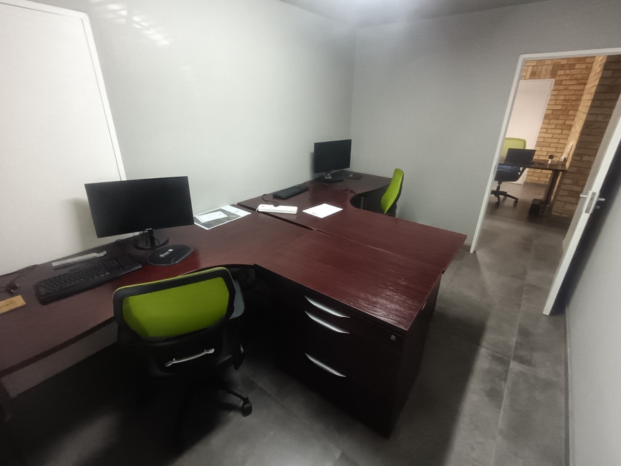 To Let Commercial Property for Rent in Umgeni Park KwaZulu-Natal