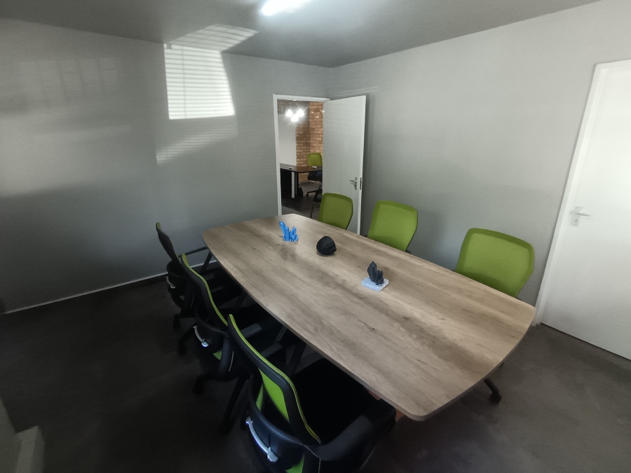 To Let Commercial Property for Rent in Umgeni Park KwaZulu-Natal