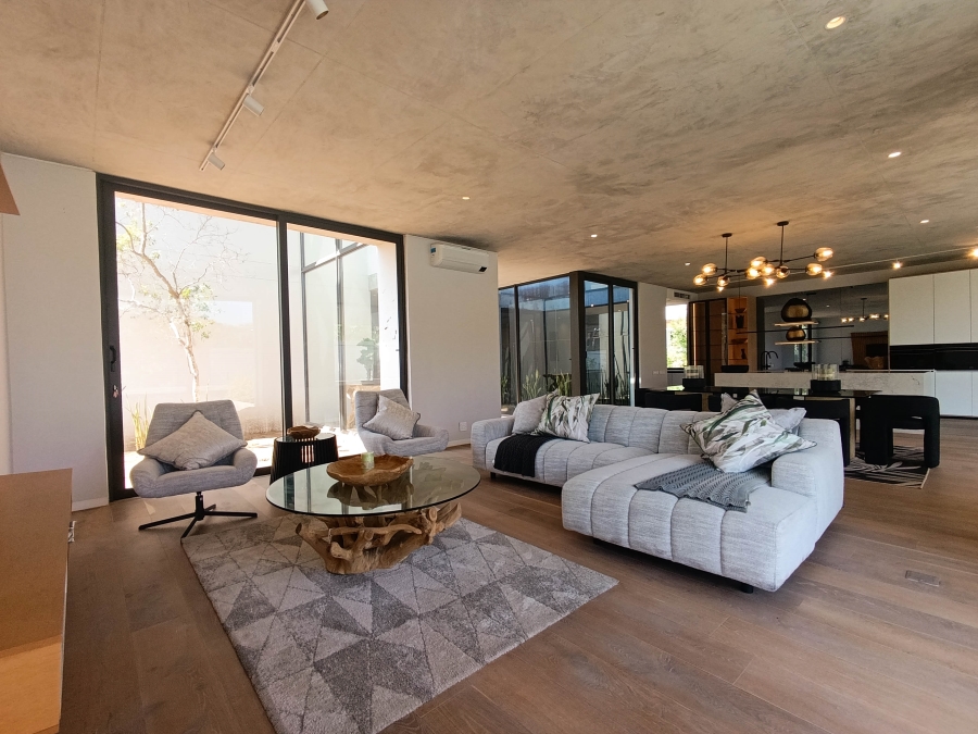 4 Bedroom Property for Sale in Hawaan Forest Estate KwaZulu-Natal